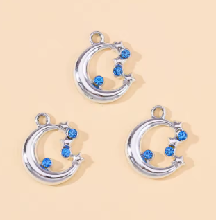 Dije Luna con Estrellas