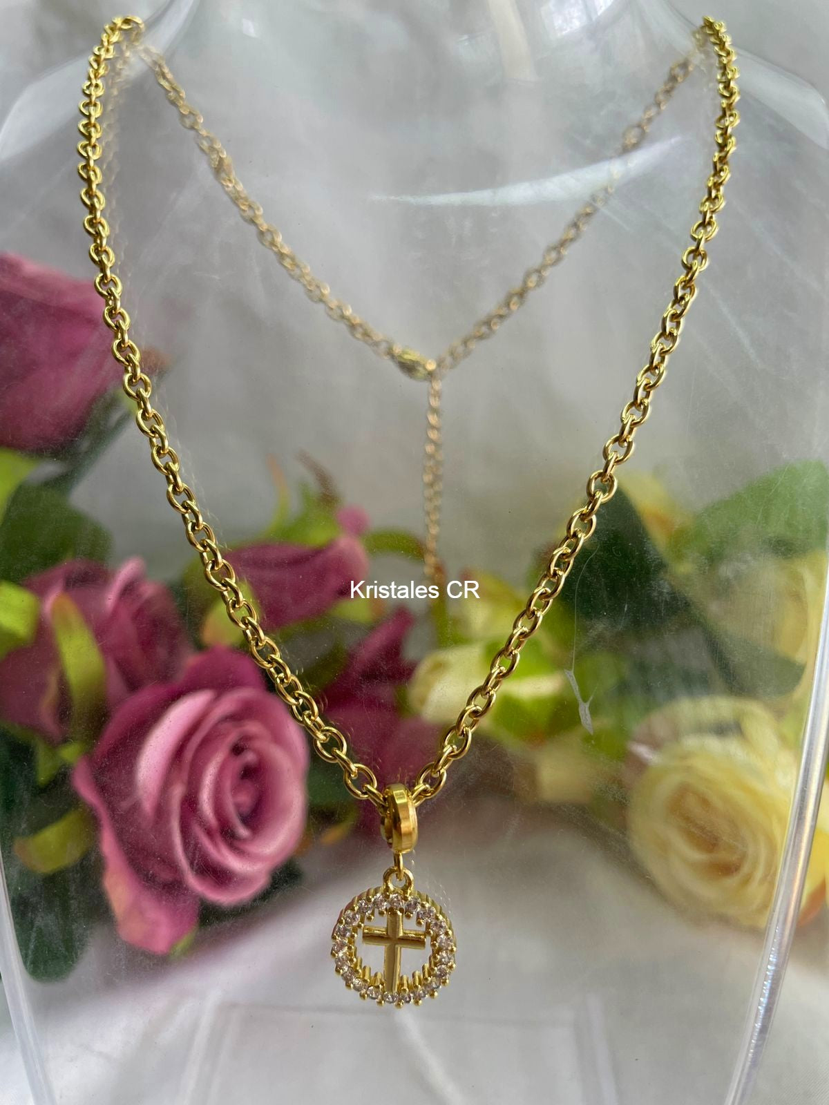 Collar con Cruz