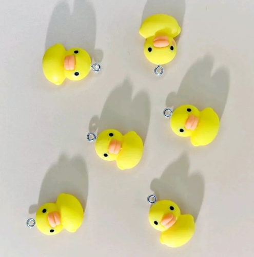 Dije de Patitos Planos