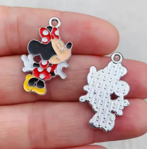 Dije Mickey y Minnie