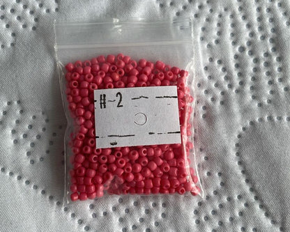 Abalorio Mostacilla 2mm (Paquetes Pequeños)