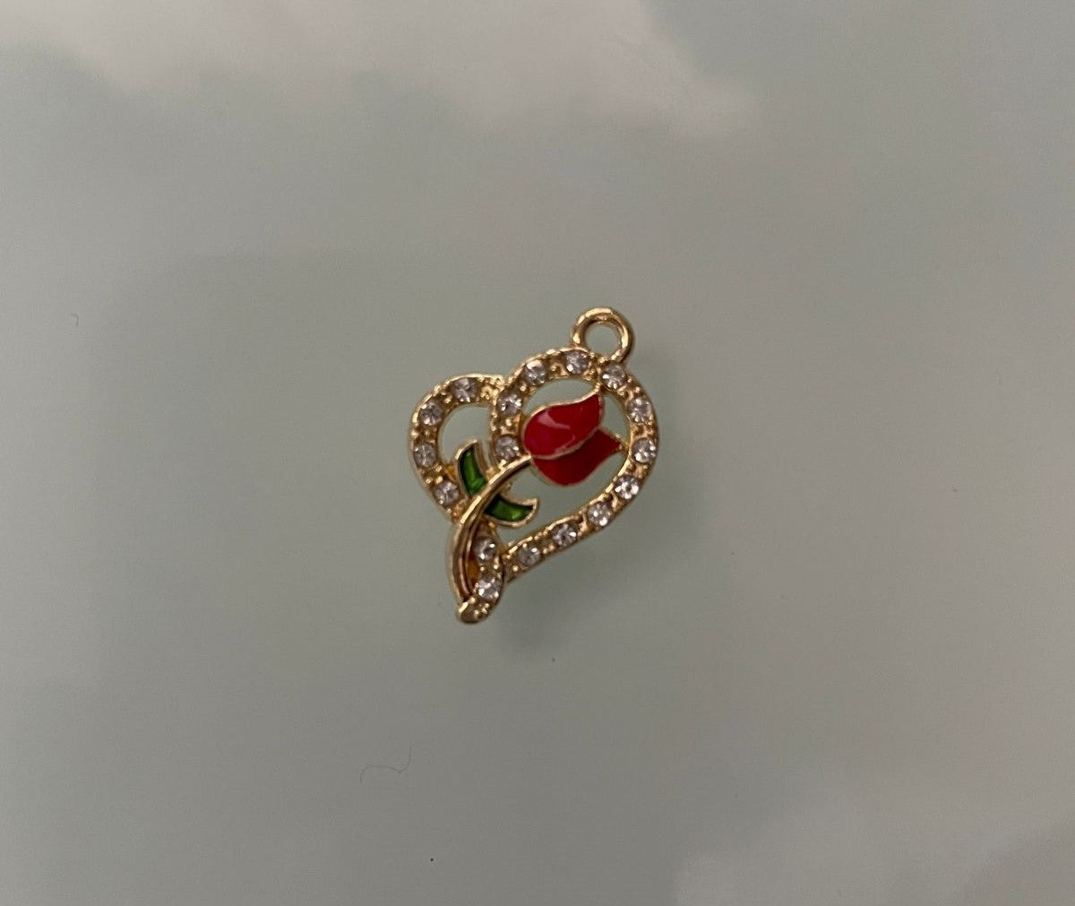 Dije Rosas con Corazón